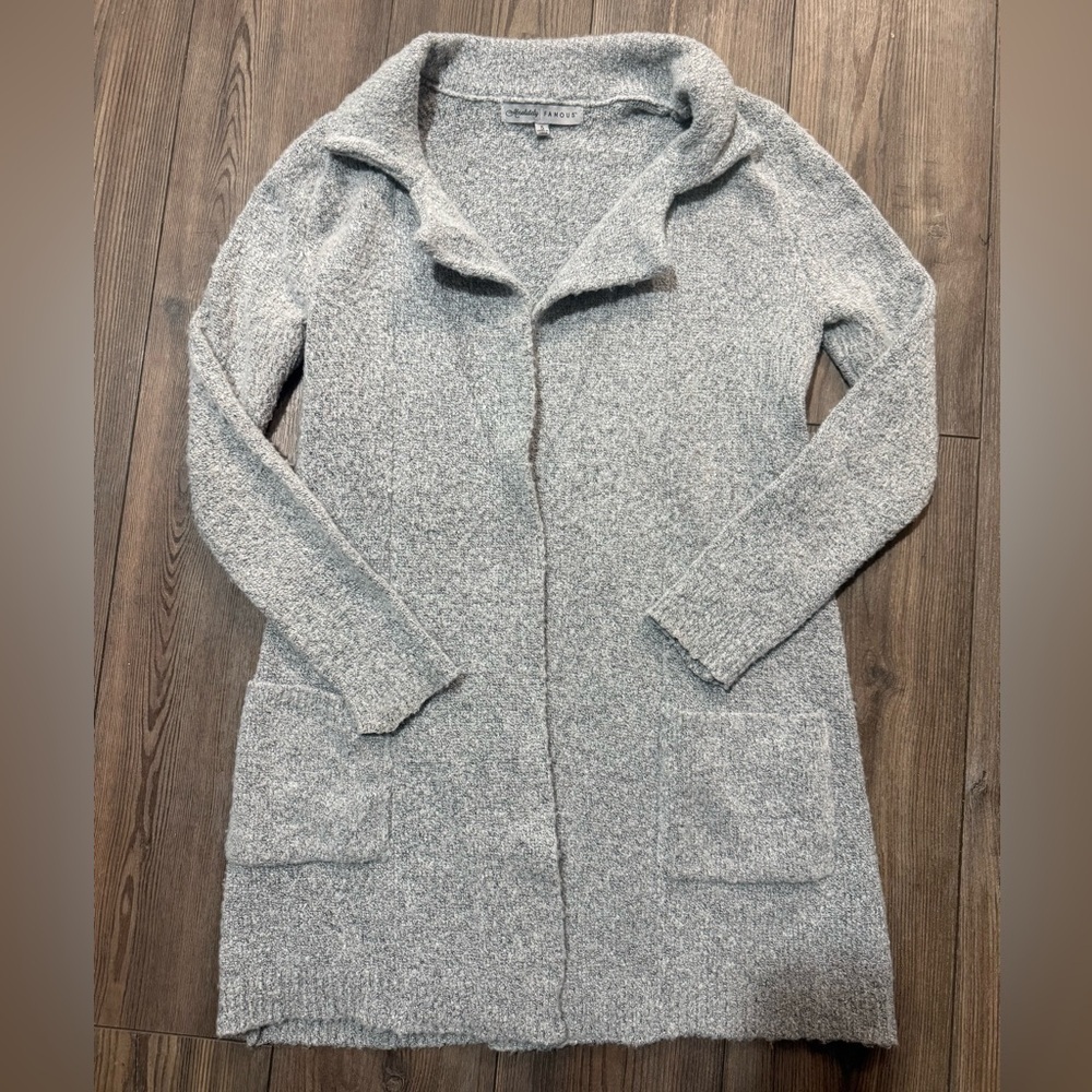 Absolutely Famous Light Gray Super Soft Women's Cardigan EUC